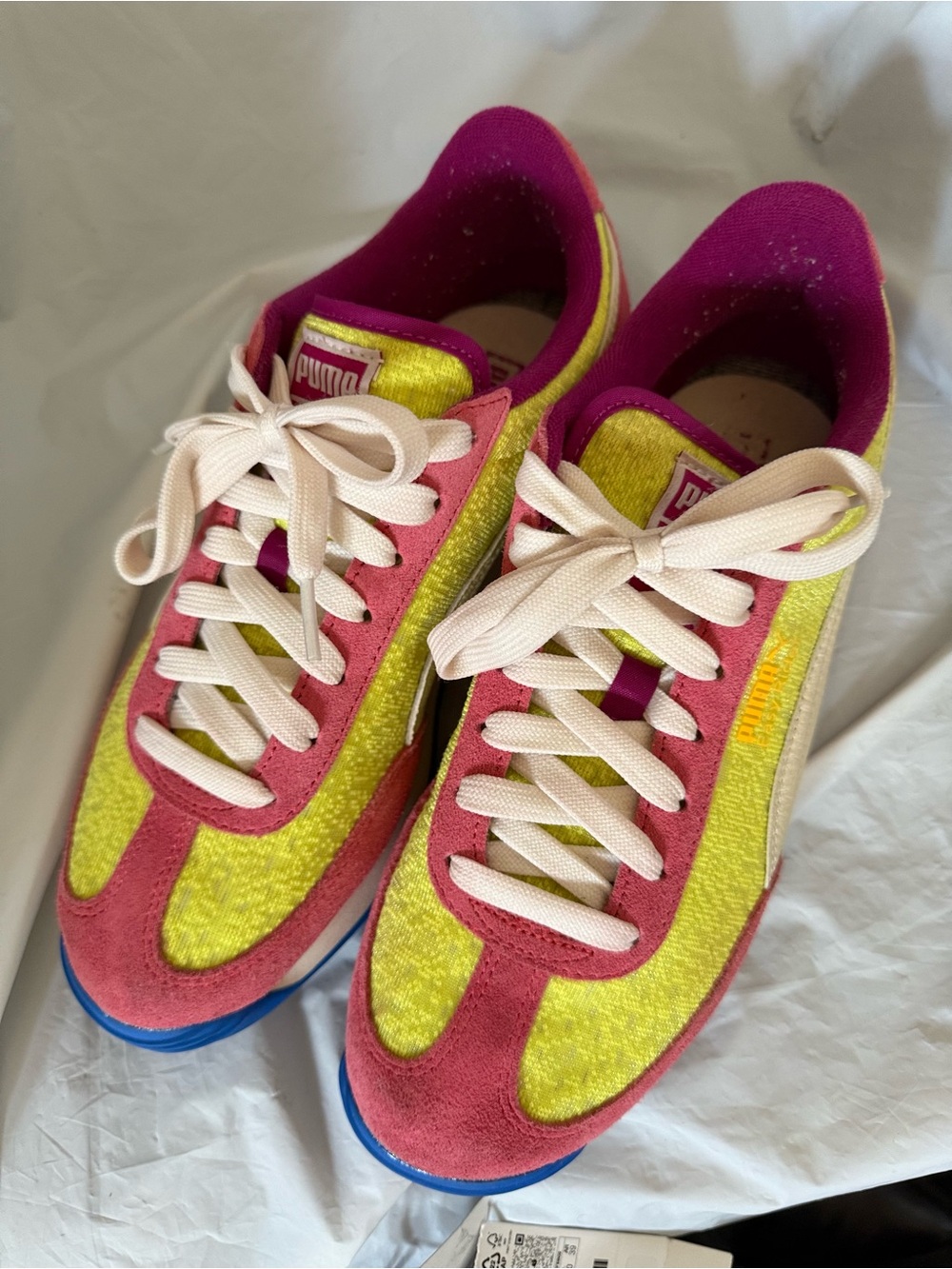 Puma Women's Pink, Lime & Blue Easy Rider Brights Retro Style Runner Sneakers - Picture 9 of 11